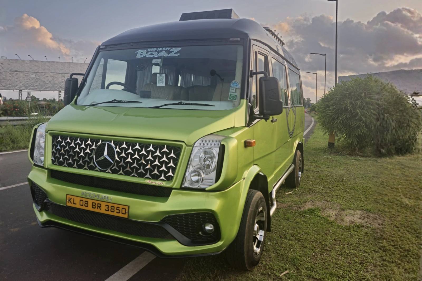 Similar vehicle