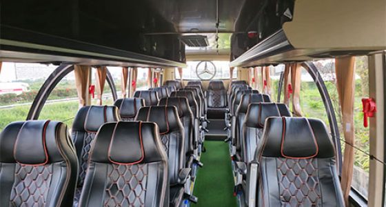 22-seater-bus-kochi